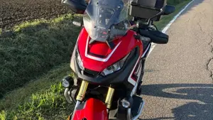 Honda X-ADV 750 (2017)  (3)