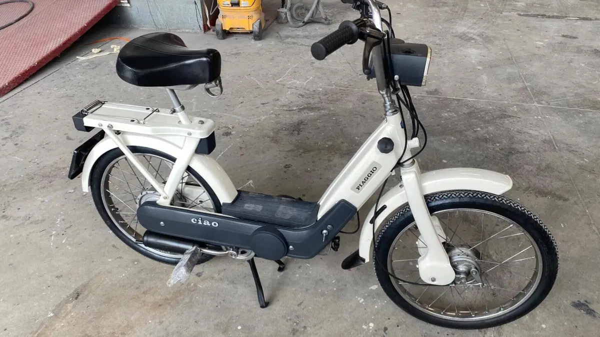 Piaggio   (2)