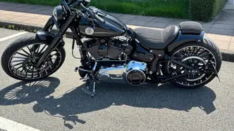 Harley-Davidson 1690 Breakout (2013 - 17) - FXSB usata
