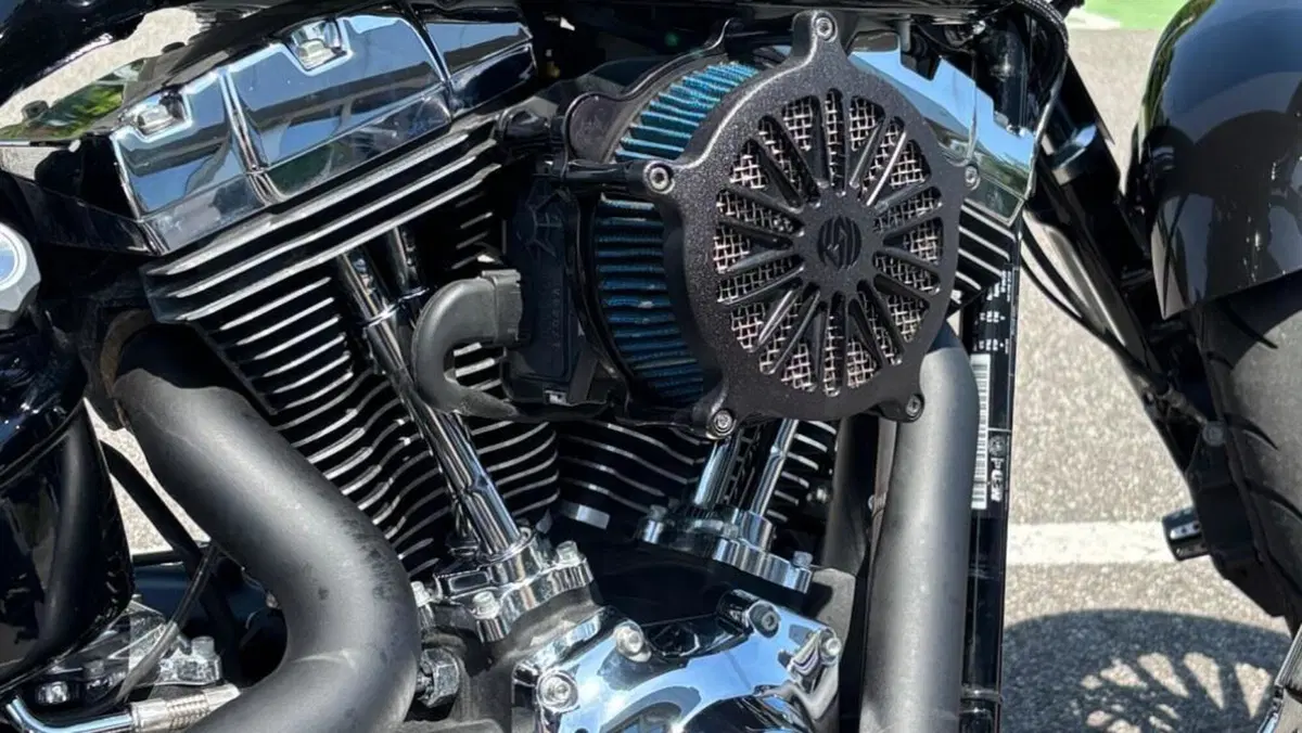 Harley-Davidson 1690 Breakout (2013 - 17) - FXSB  (6)
