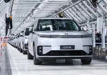 XPeng Robotaxi, la prima auto a guida autonoma di serie esce dalla fabbrica