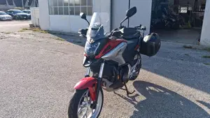 Honda NC 750 X ABS (2016 -17)  (2)