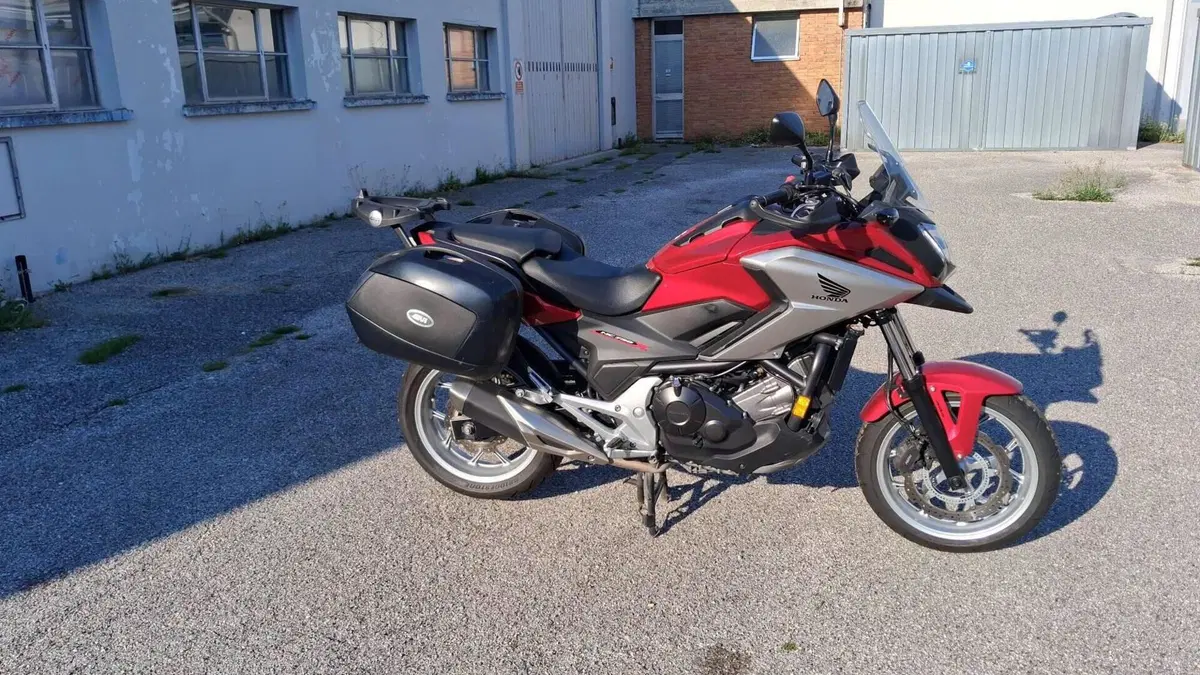Honda NC 750 X ABS (2016 -17)  (3)