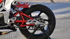Bimota DB6 Delirio E (2006 - 15)  (13)