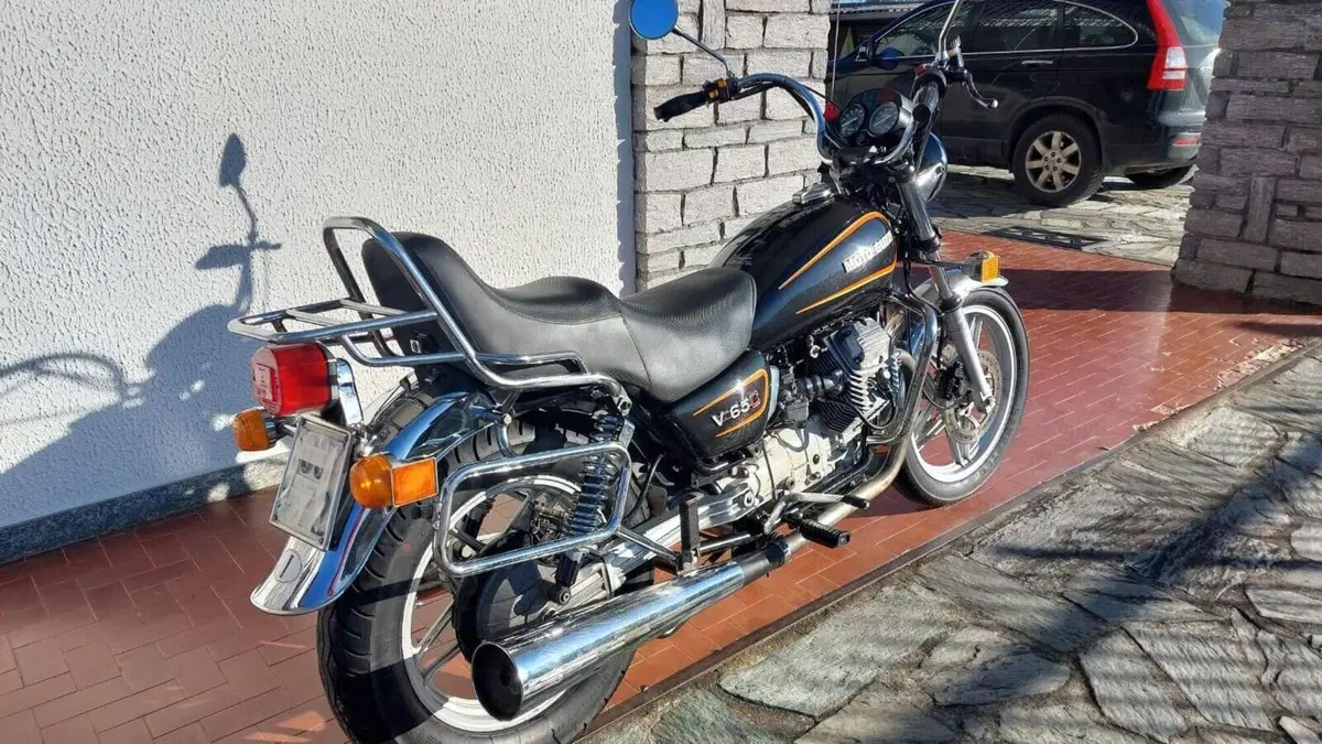 Moto Guzzi   (5)
