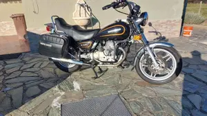 Moto Guzzi   (2)