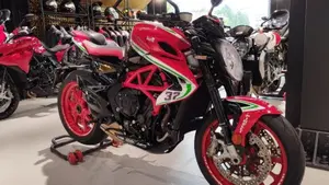 MV Agusta Dragster 800 RC (2019 - 20)  (2)