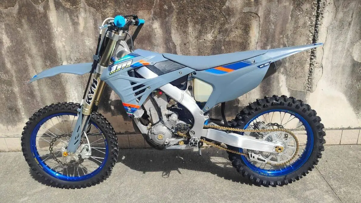 Tm Moto MX 450 ES Fi 4T (2026)  (2)