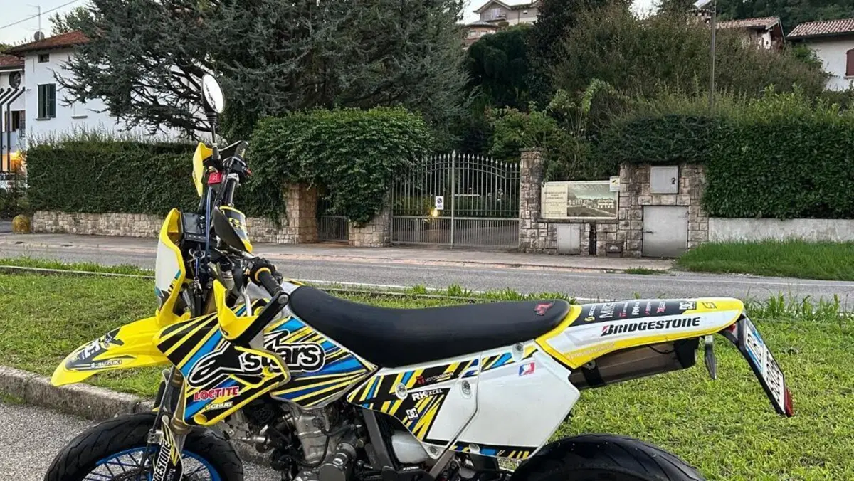 Suzuki DR-Z 400 SM Valenti Racing (2006 - 07) 