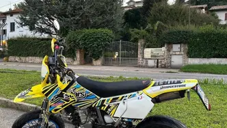 Suzuki DR-Z 400 SM Valenti Racing (2006 - 07) usata