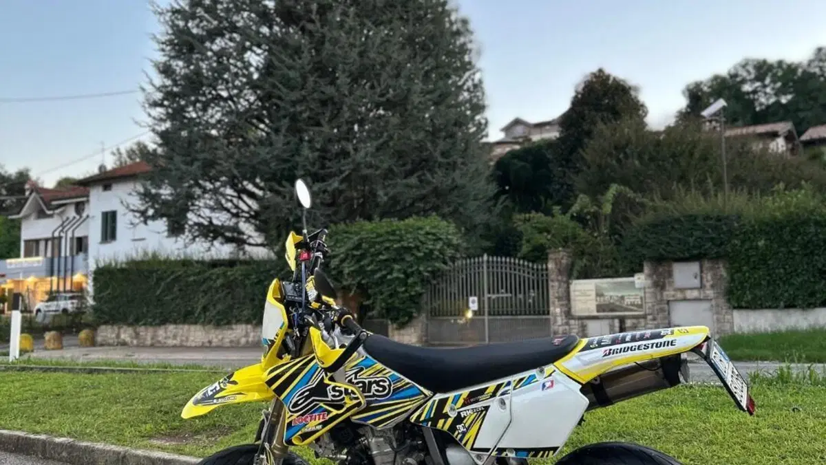 Suzuki DR-Z 400 SM Valenti Racing (2006 - 07)  (2)