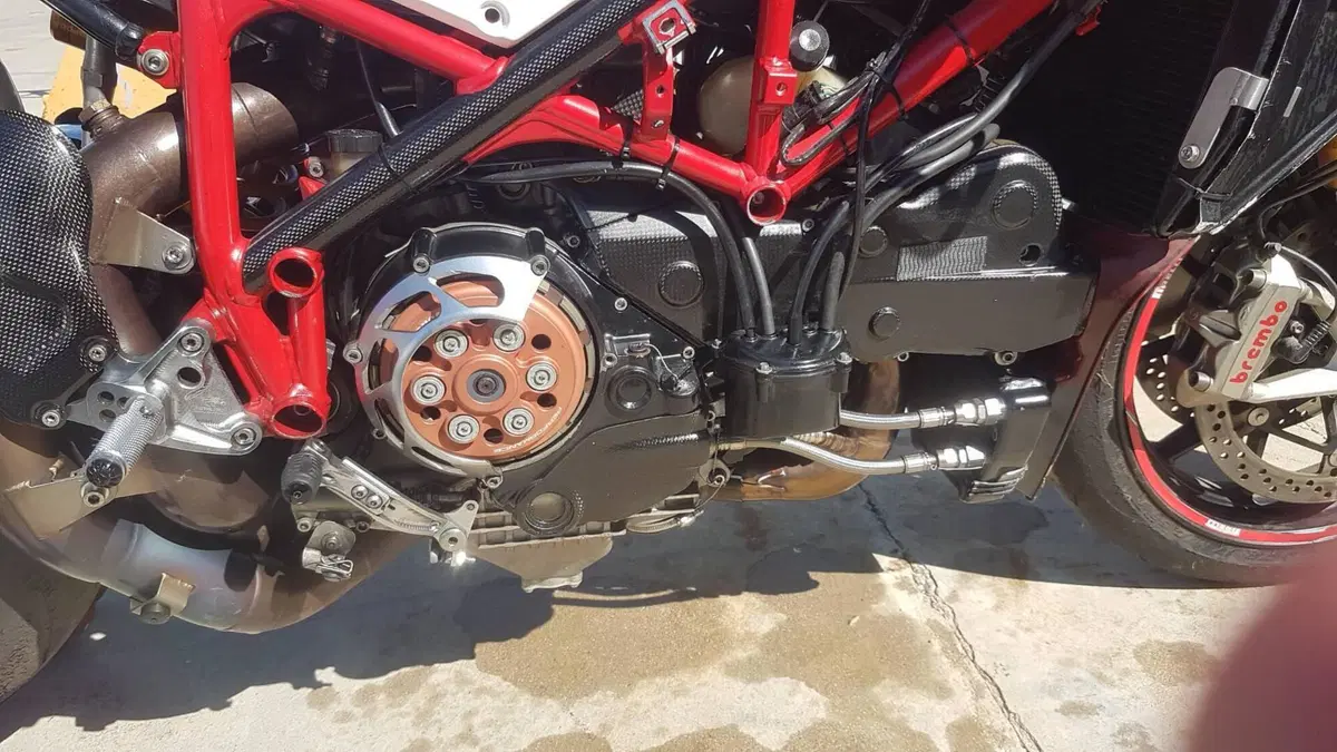 Ducati 1098 R (2007 - 11)  (10)