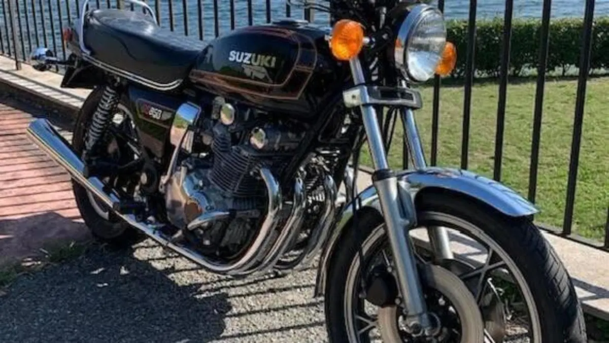 Suzuki  