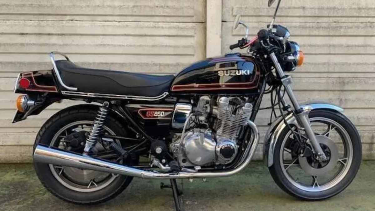 Suzuki   (3)