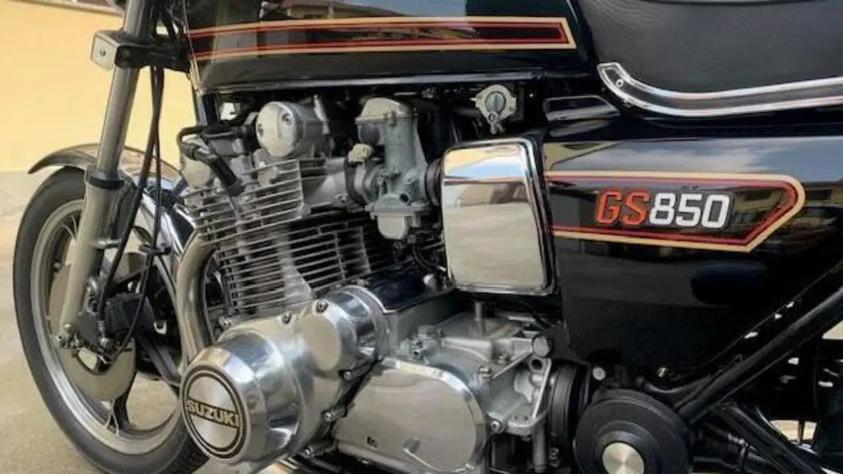 Suzuki   (7)