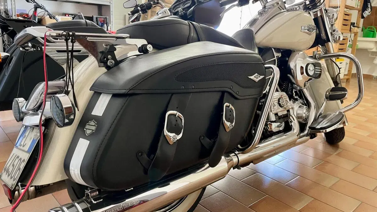 Harley-Davidson 103 Road King Classic (2014 - 16) - FLHRC  (4)