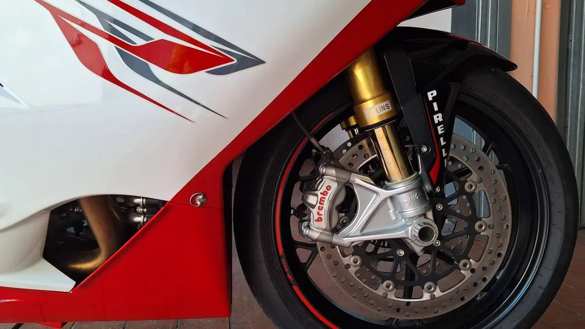 MV Agusta F4 1000 RR (2012 - 15)  (5)