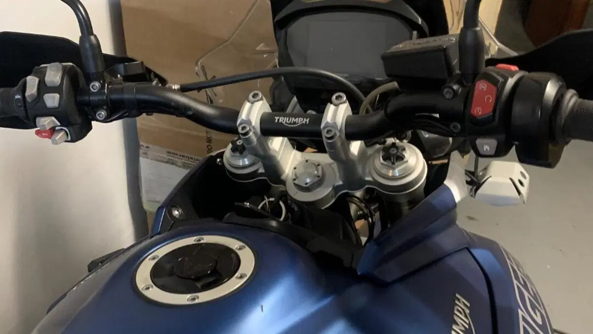 Triumph Tiger 800 XRt (2018 - 20)  (5)