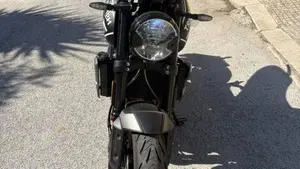 Triumph Trident 660 (2021 - 24)  (2)