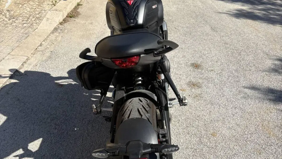 Triumph Trident 660 (2021 - 24)  (3)