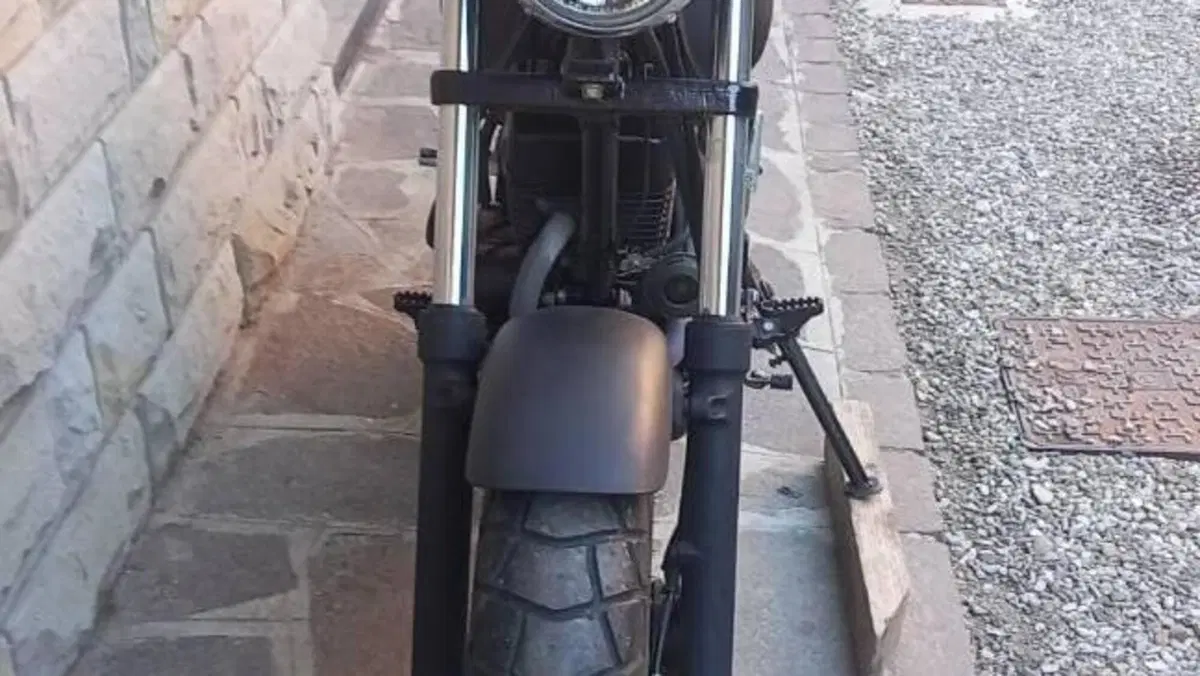 Hyosung Karion RT 125 4v (2004 - 16)  (4)