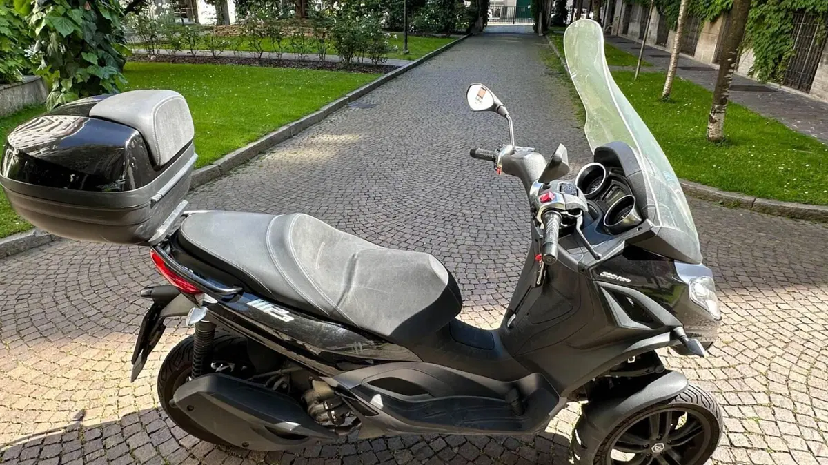 Piaggio Mp3 300 Hpe (2019 - 20)  (5)