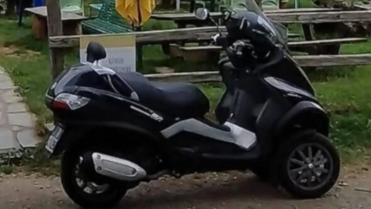 Piaggio MP3 250 i.e.  (4)