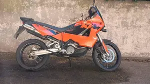 KTM 950 Adventure (2003 - 06)  (2)