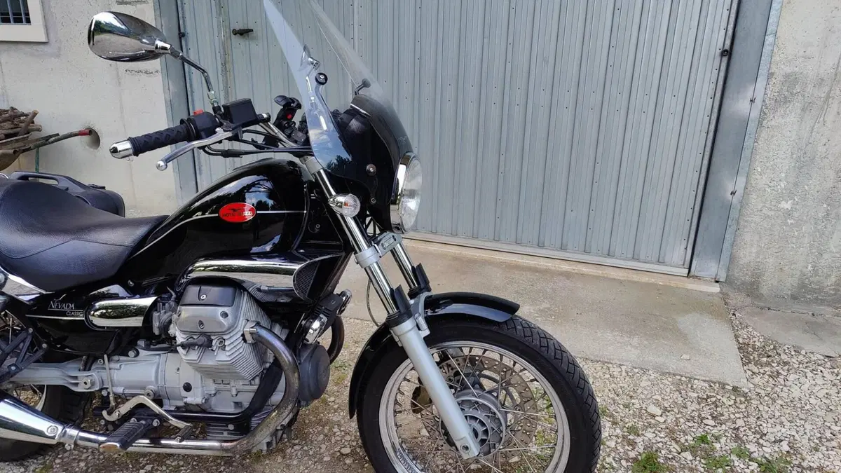 Moto Guzzi Nevada 750 Classic (2008 - 15)  (3)
