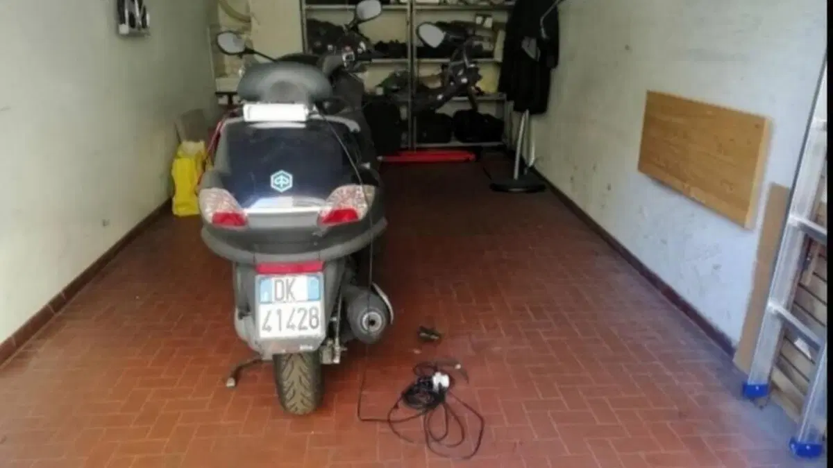 Piaggio MP3 250 i.e.  (3)