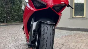 Ducati Panigale V2 955 (2020) 