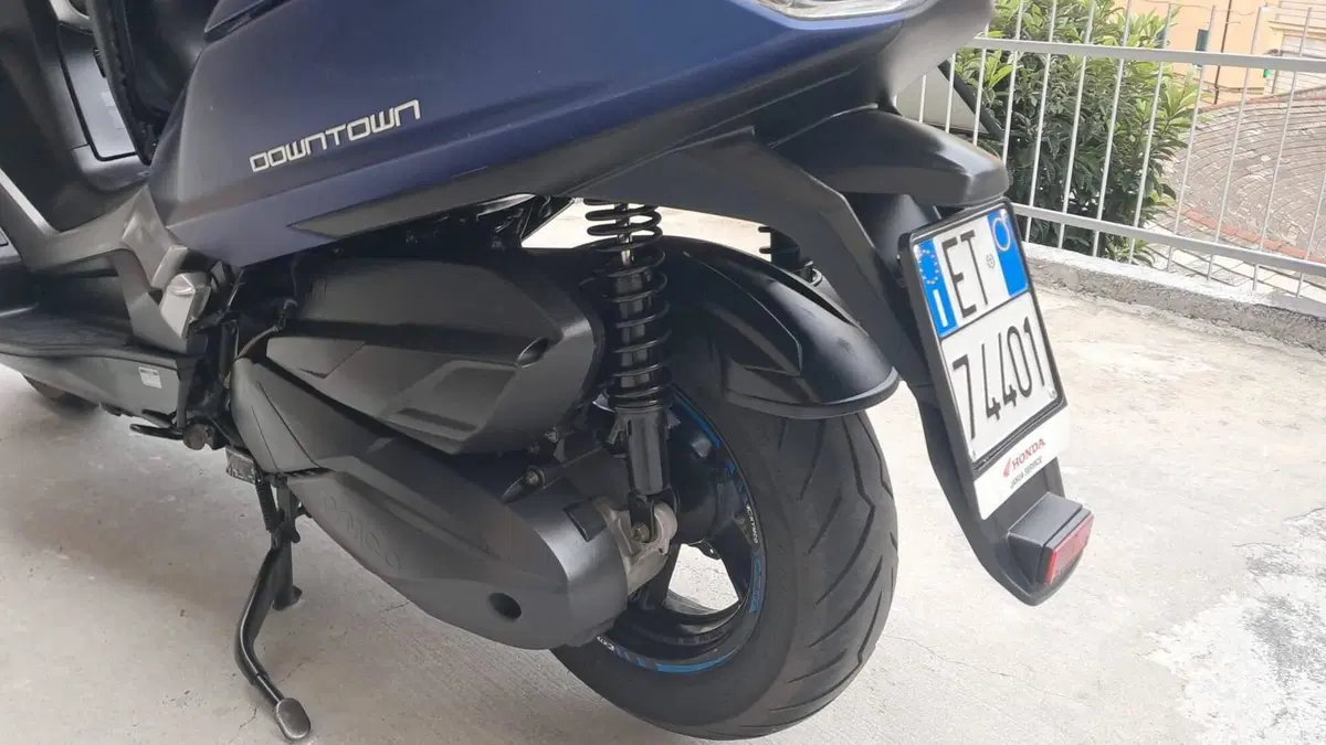 Kymco Downtown 350i TCS (2020)  (2)