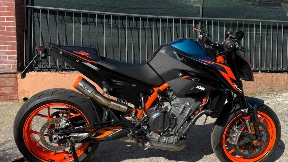 KTM 890 Duke R (2022 - 23) 