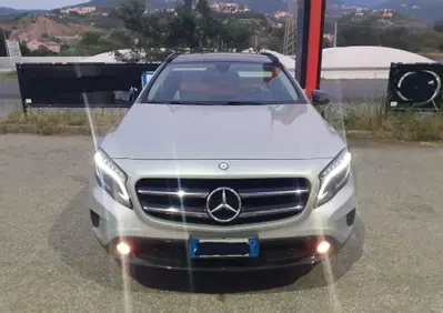 Mercedes-Benz GLA SUV 180 d Automatic Enduro (2)