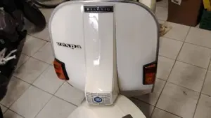 Piaggio   (4)