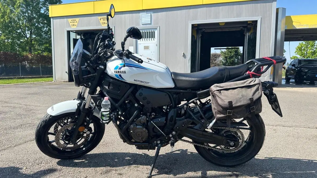 Yamaha XSR 700 Legacy (2023 - 26)  (2)