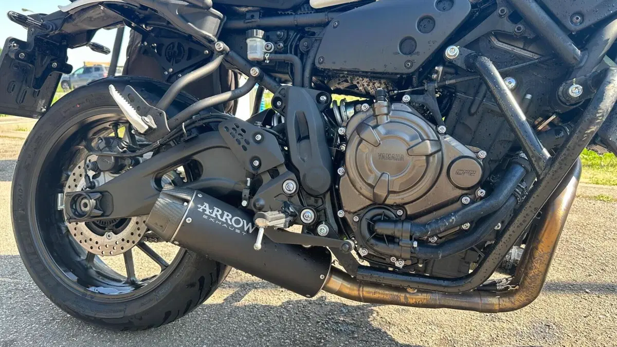 Yamaha XSR 700 Legacy (2023 - 26)  (4)