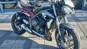 Triumph Street Triple RS (2020 - 22) usata