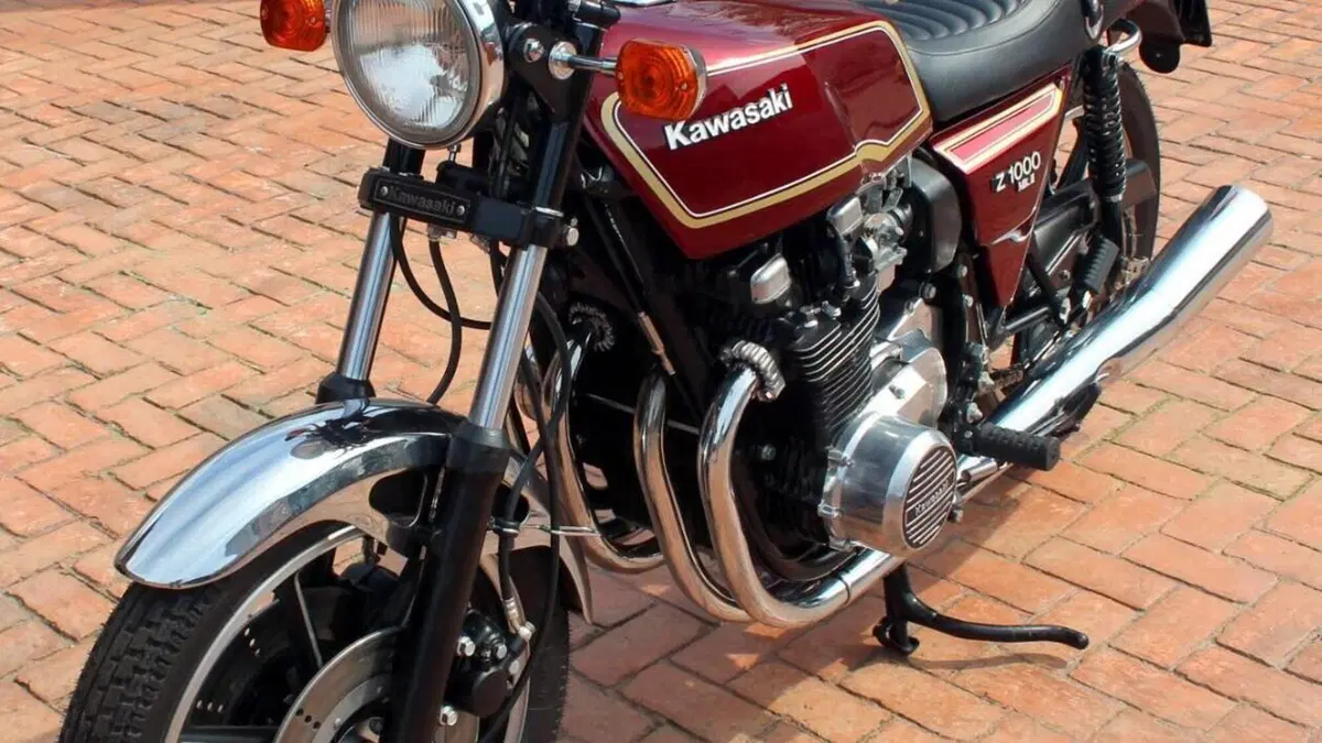 Kawasaki   (2)