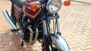 Kawasaki   (3)
