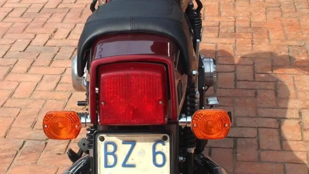 Kawasaki   (4)