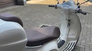 Vespa Primavera 150 3V ABS (2018 - 19)  (2)
