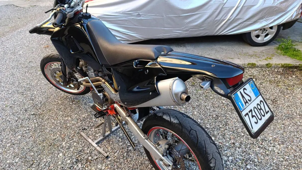 Husqvarna SMR 570  (2)
