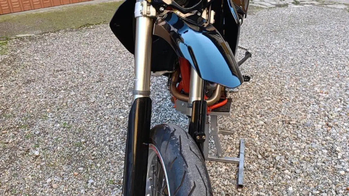 Husqvarna SMR 570  (6)