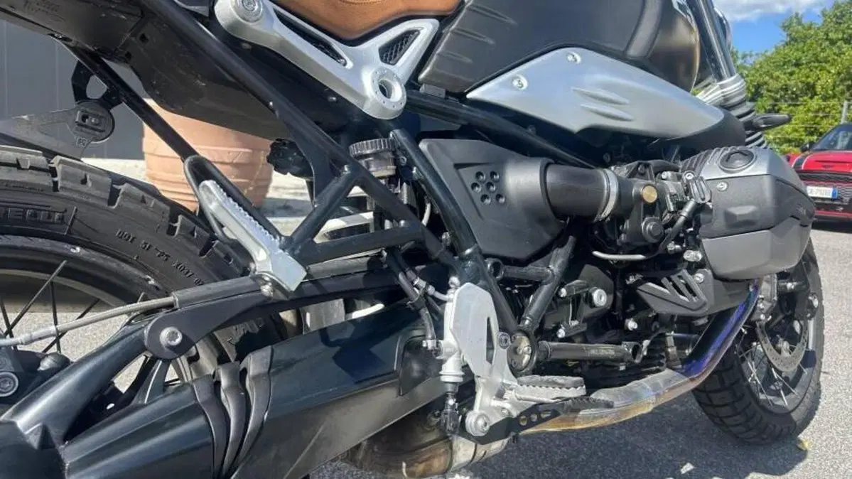 Bmw R nineT Scrambler (2021 - 24)  (8)