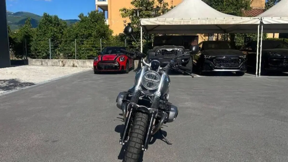 Bmw R nineT Scrambler (2021 - 24)  (2)