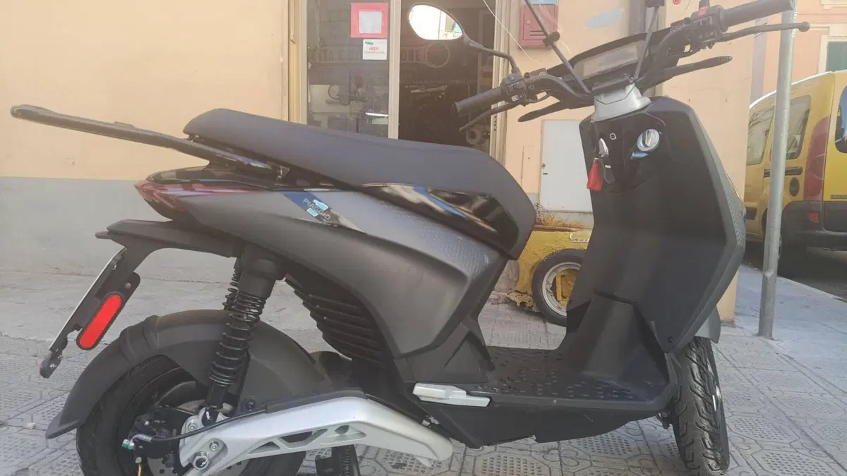 Piaggio 1 PMP (2022 - 23) 