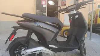 Piaggio 1 PMP (2022 - 23) usata