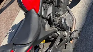 Ducati Monster 937 + (2021 - 25)  (3)