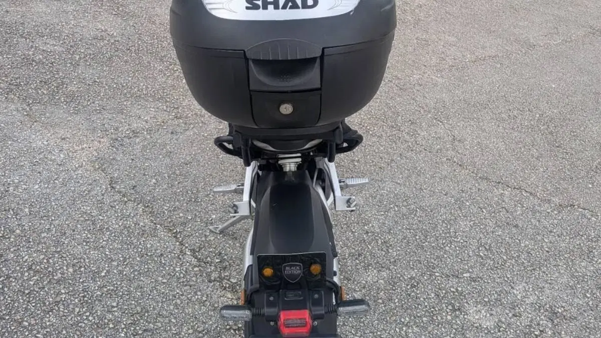 VMoto TC-Max Black Edition (2024 - 26)  (5)